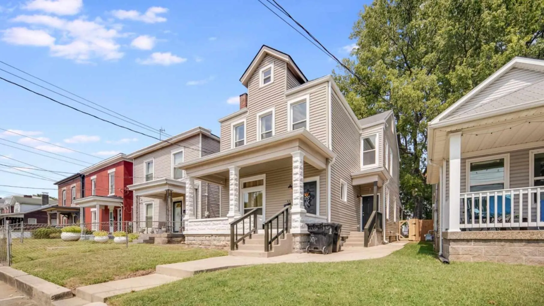 Charming 2Nd-Floor Flat 3Br 2Ba Free Parking Apartment Louisville
