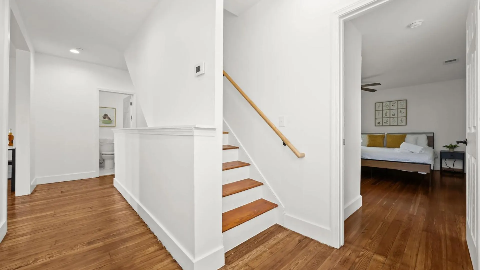 Charming 2Nd-Floor Flat 3Br 2Ba Free Parking Apartment Louisville